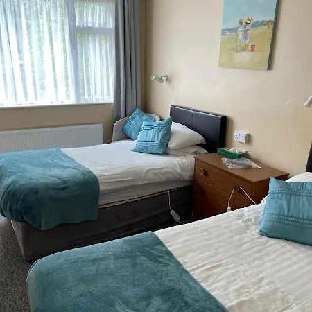 Fountain House 3*